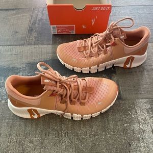 Nike Free Metcon 5 women’s size 10.5